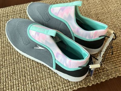 New Speedo Women's Aqua Skimmer Water Shoes, Gray/Tie-Dye, Size L (9-10)