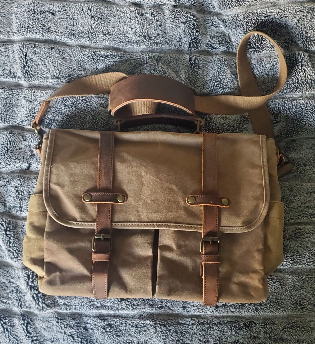 Messenger Laptop Bag
