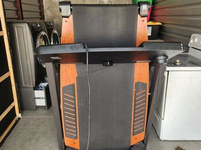 Healthrider S200xi Treadmill - Used Fitness Equipment