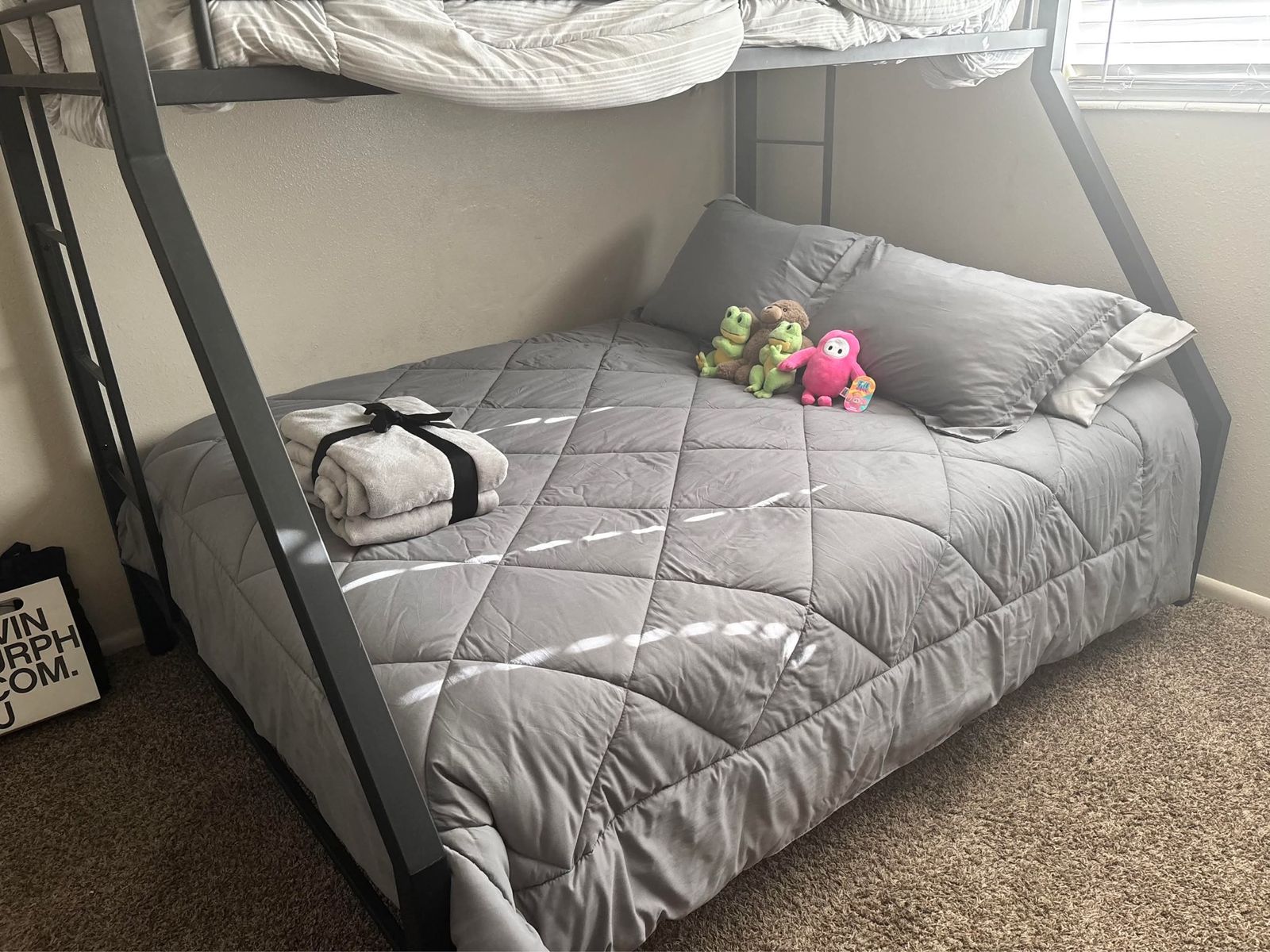 Bunk bed