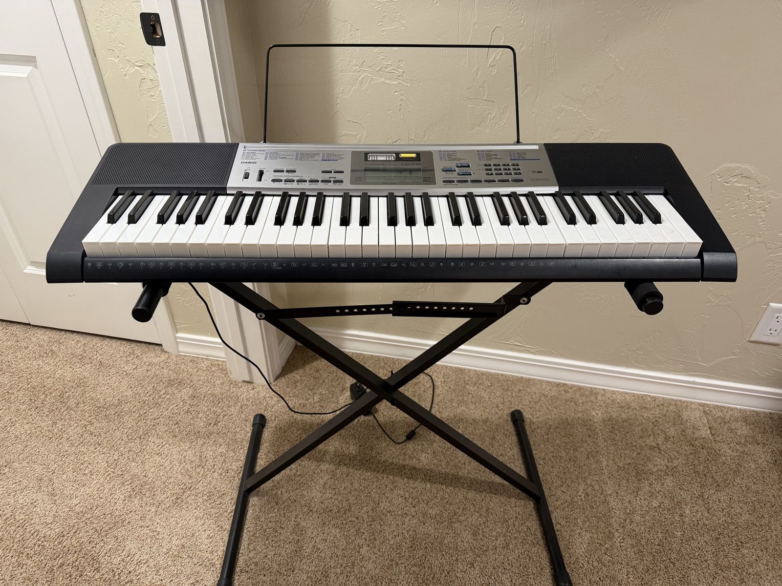 Casio LK-175