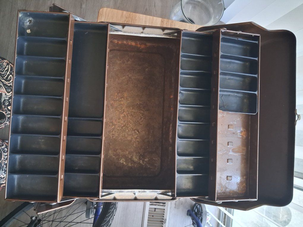 Main image 6