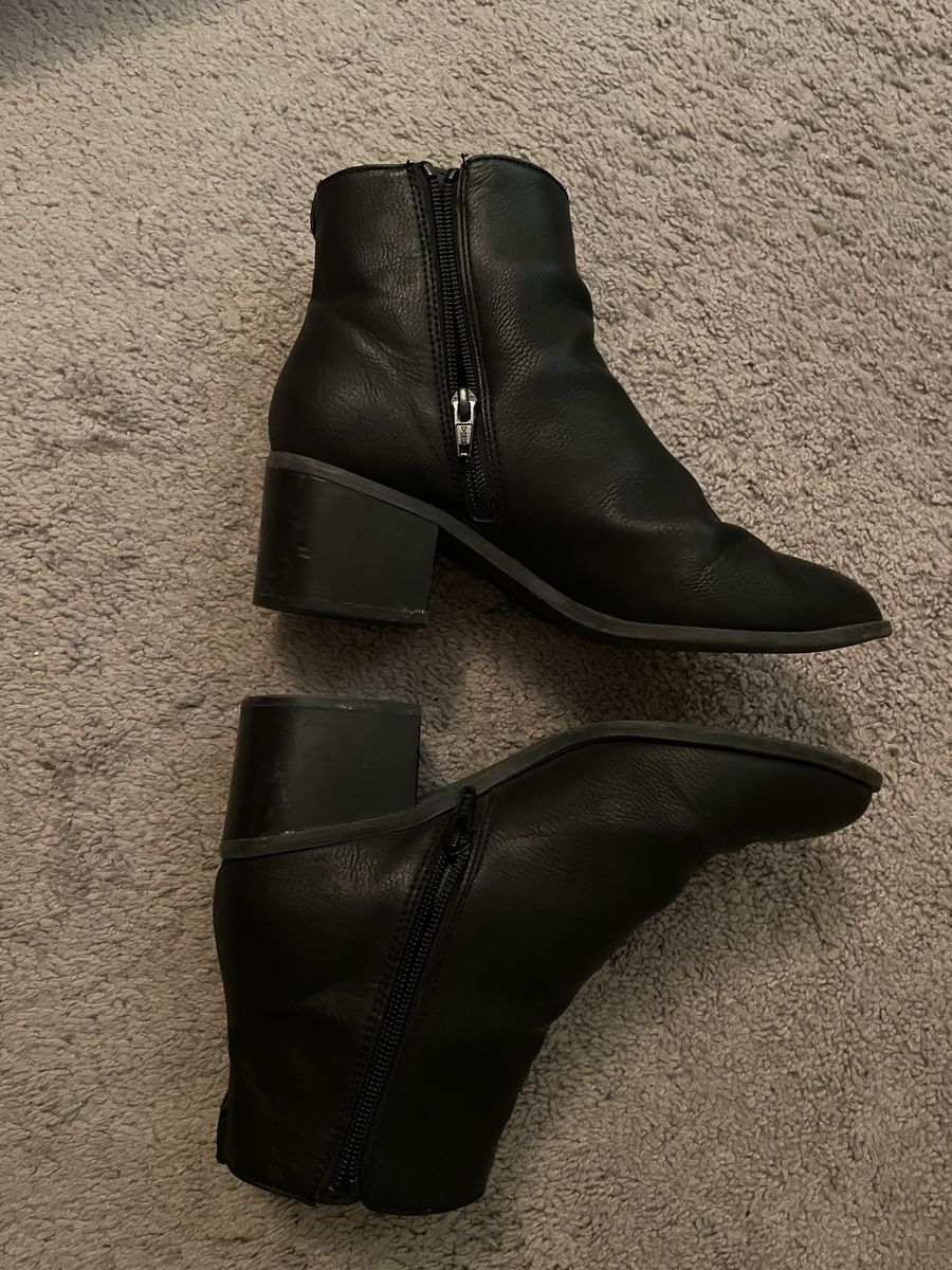 Gap women’s ankle boots