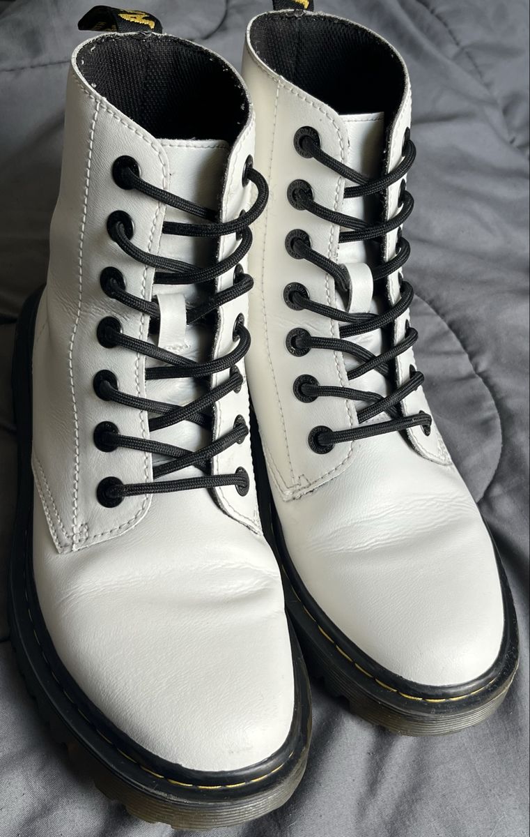 Dr. Martens Luana white combat boots US 8L