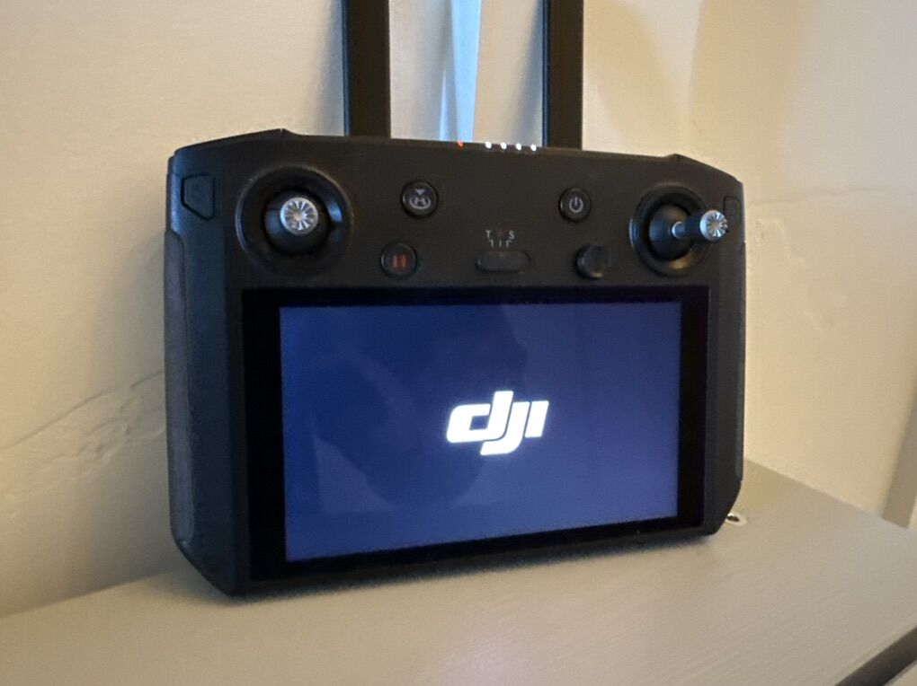 DJI Smart Controller