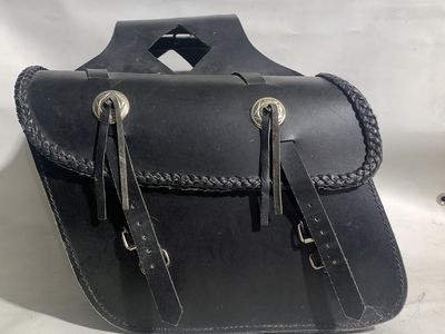 Leather Saddle bags for motorcycles