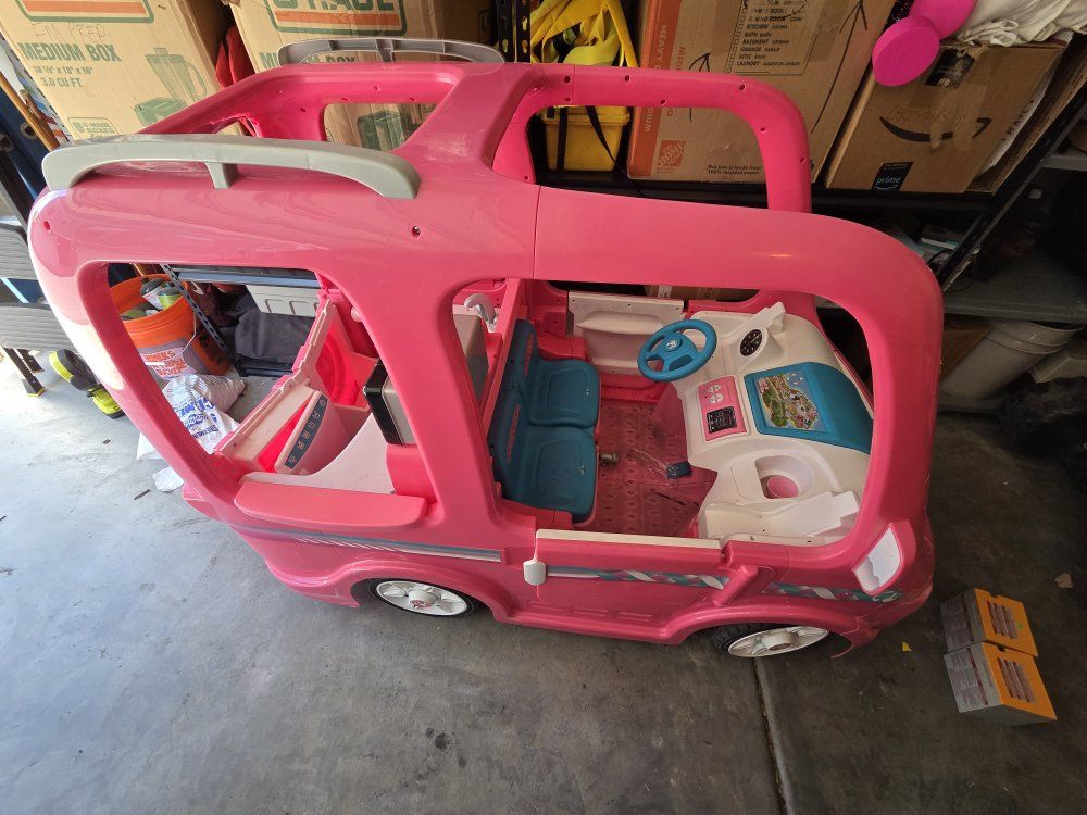 Ride on camper that works great