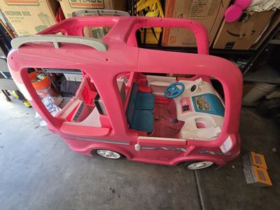 Ride on camper that works great