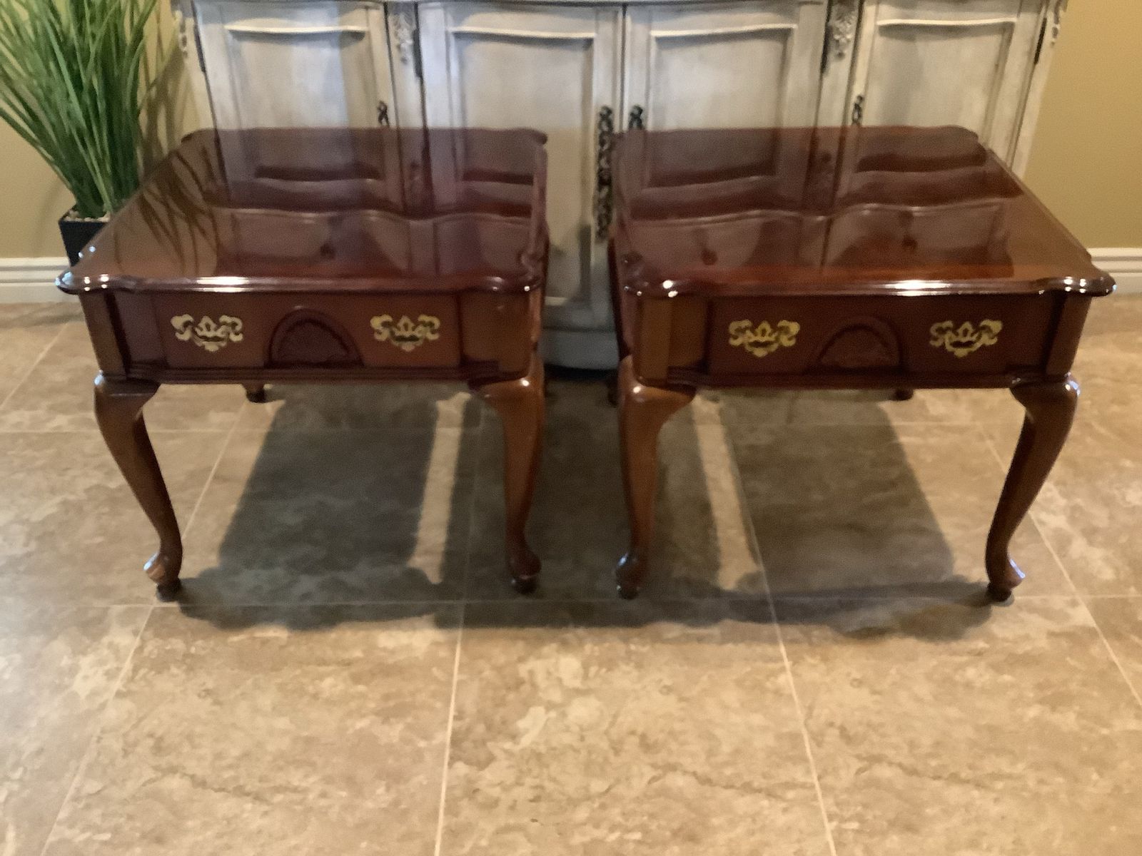 Beautiful Queen Anne Style Tables
