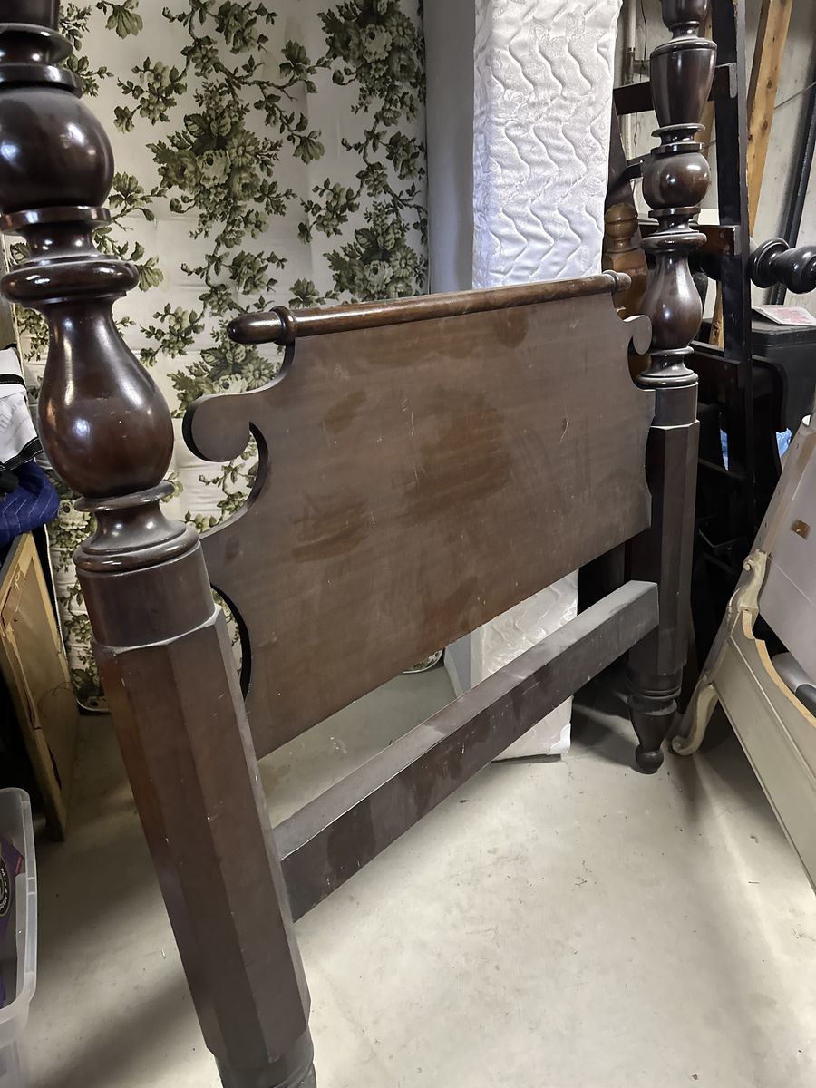 Antique Beds and Vanity