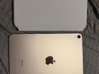 iPad Air M1(5th) pink, Magic Keyboard, and pencil