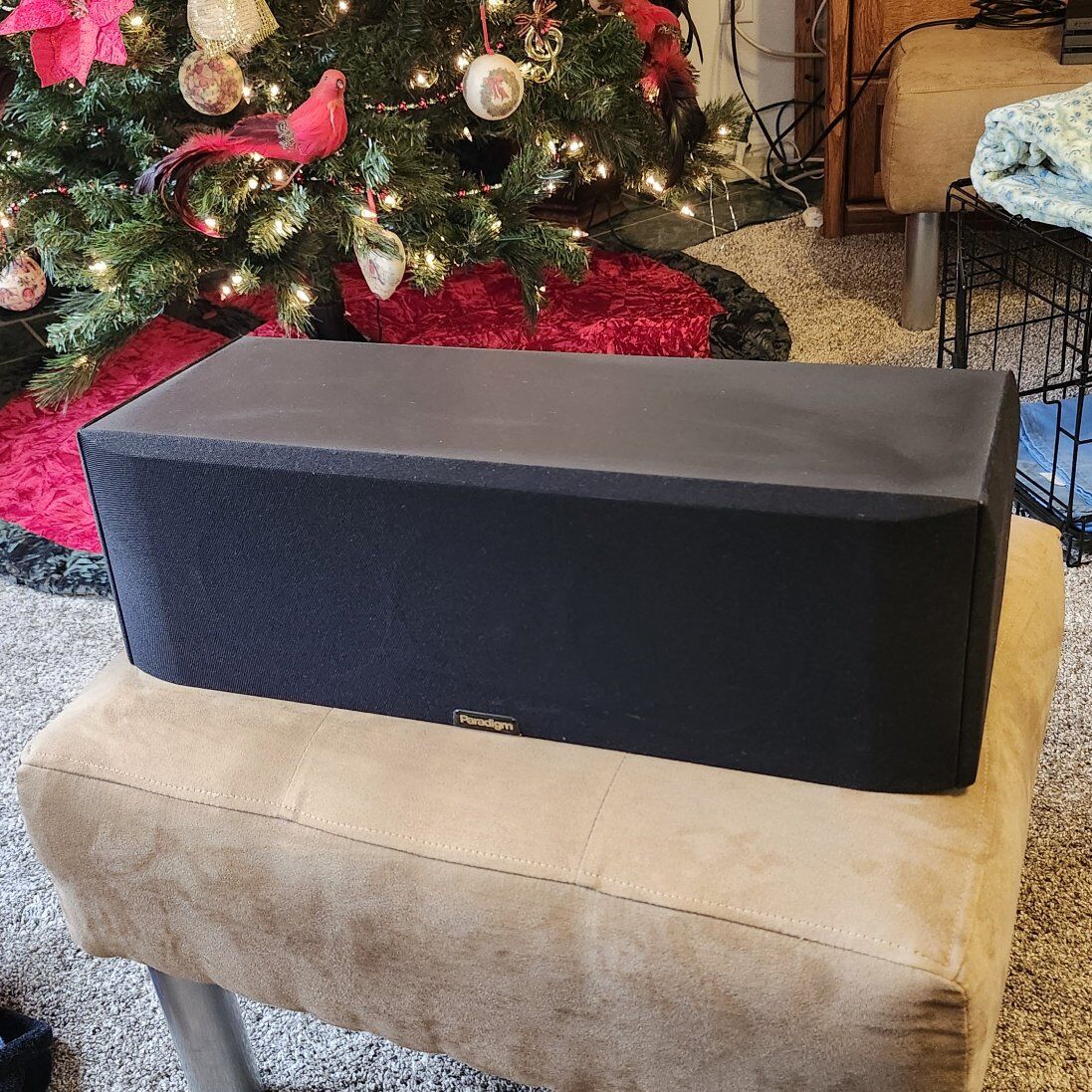 Paradigm CC-150 Center channel