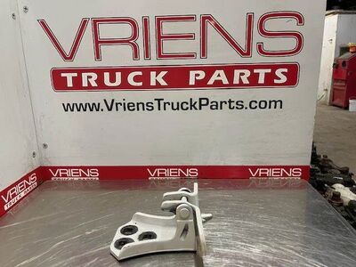 Peterbilt 579 Door Hinge