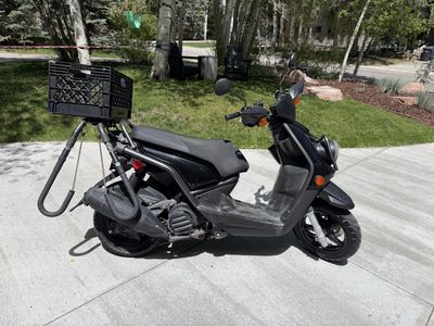 Yamaha Zuma 125 Surf Scooter