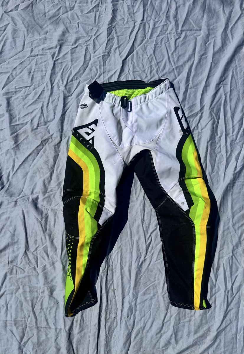 Answer Racing Syncron Motocross Pants Youth 26 White/Neon Yellow/Black Durable Off-Road Gear - $40