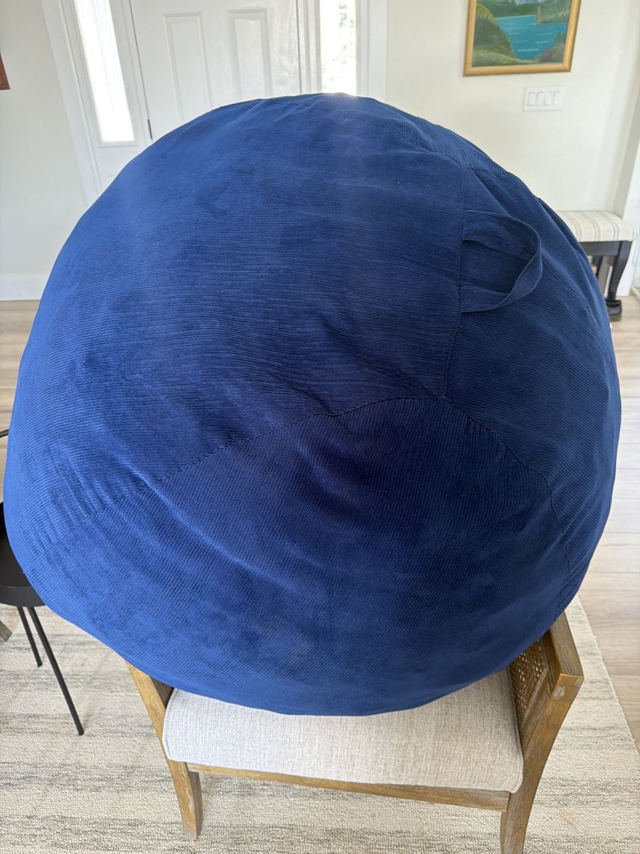 Main image 4