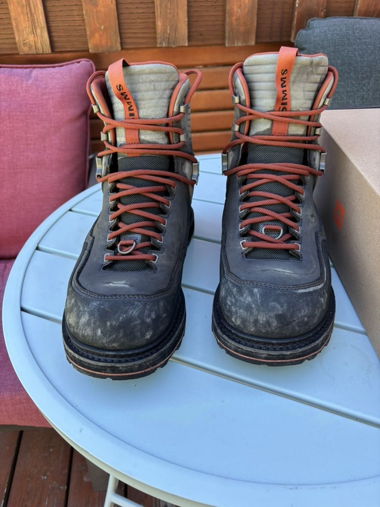 Simms G3 wading boots - Vibram sole. Size 11