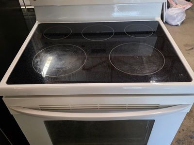 LG ELECTRIC STOVE