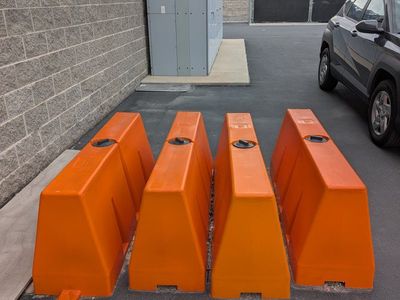 Four Uline h-4583 Water Barriers
