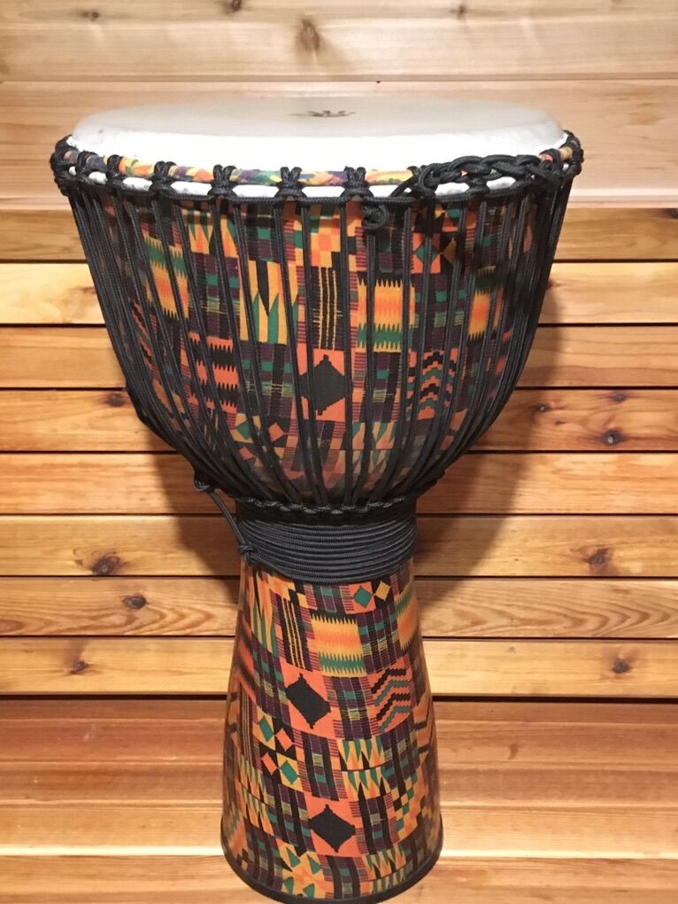 Djembe 14 inch, goatskin-head, fiberglass shell