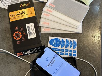 Iphone 13 Mini With Accessories