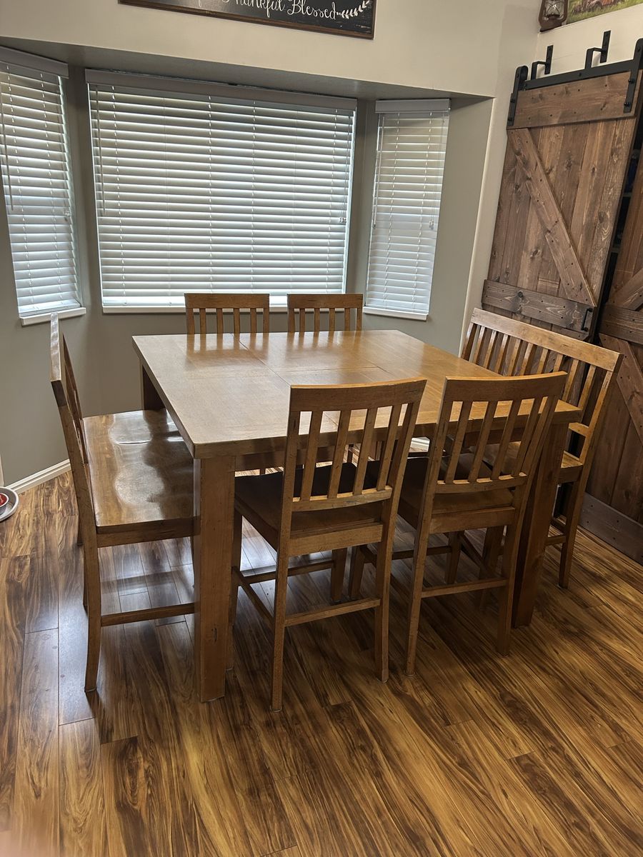 Solid Wood Dining Table Set with 4 chairs and 2 benches. Durable Light Oak Finish