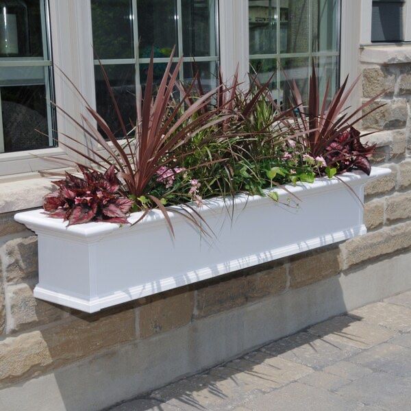 Mayne company 5' White Window box