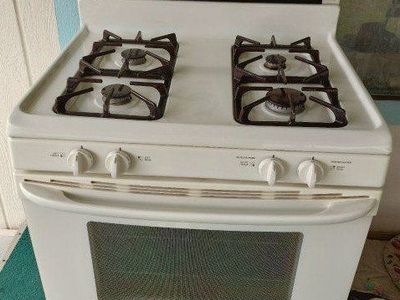 Kenmore self-cleaning gas range