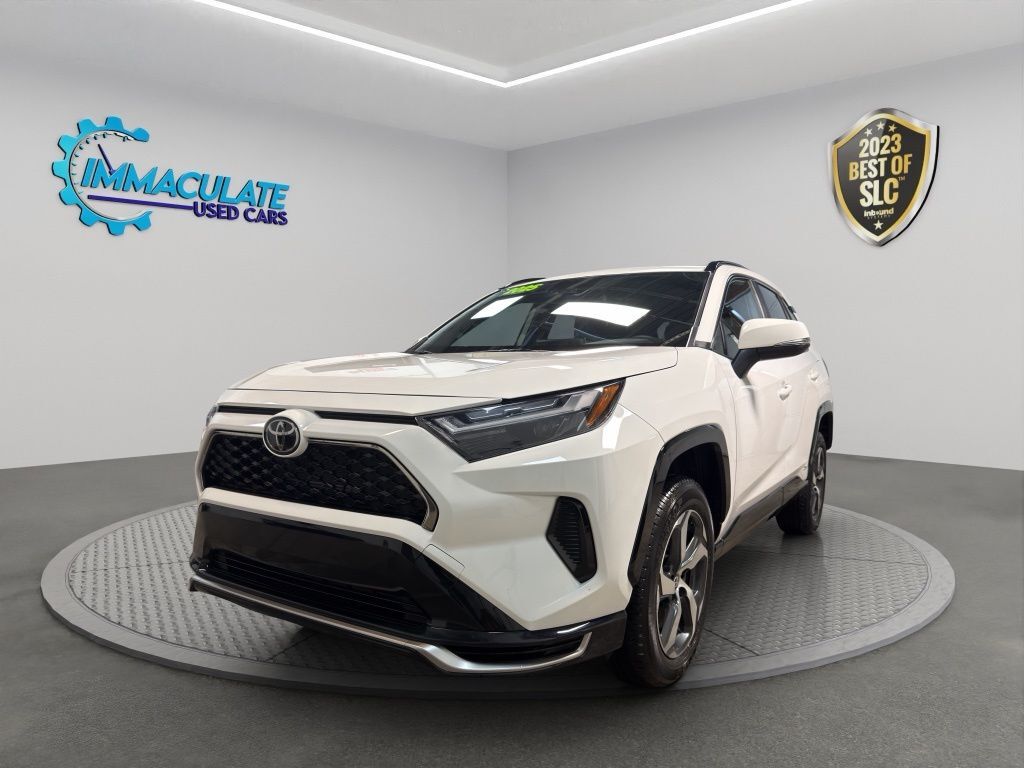 2025 Toyota RAV4 Plug-in Hybrid SE