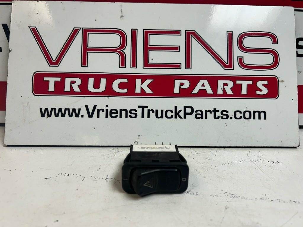 Paccar Dashboard Switch