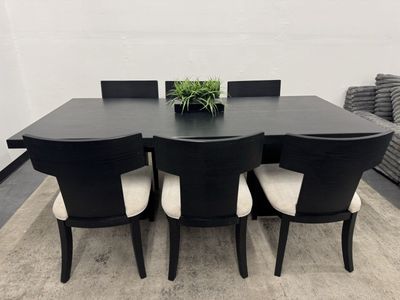 COSTCO 7-PIECE DINING TABLE SET