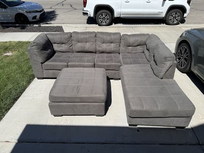 Sectional couch