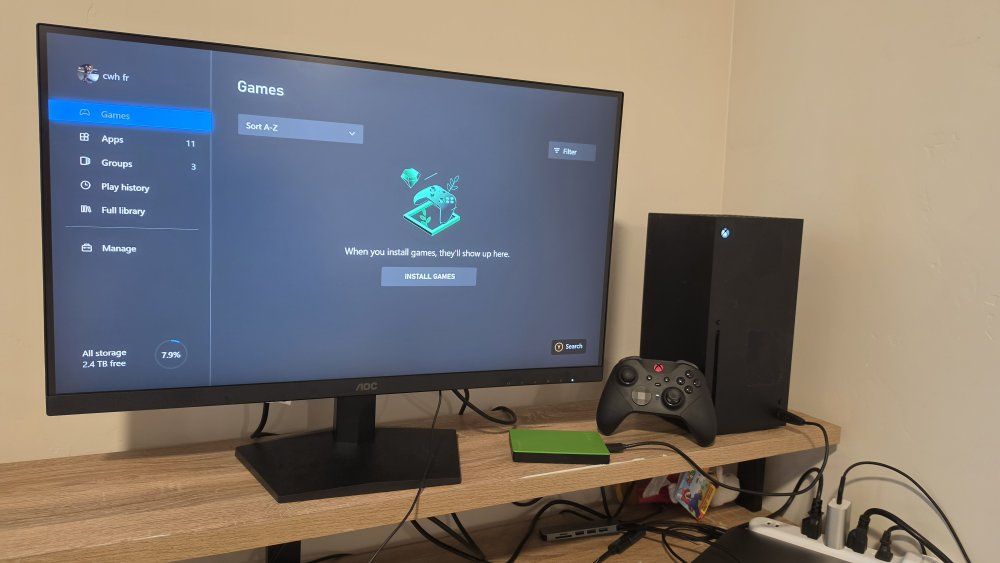 Xbox Series X, Elite Series 2 Controller, 2TB Seagate External Hard Drive