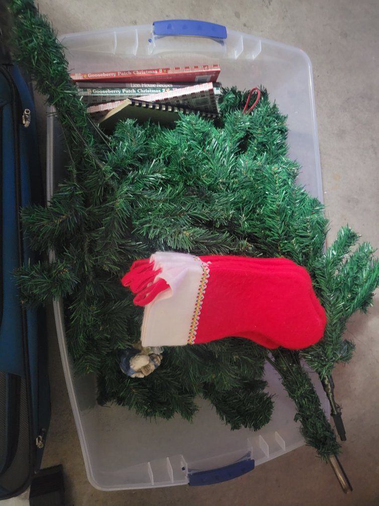 free christmas decor