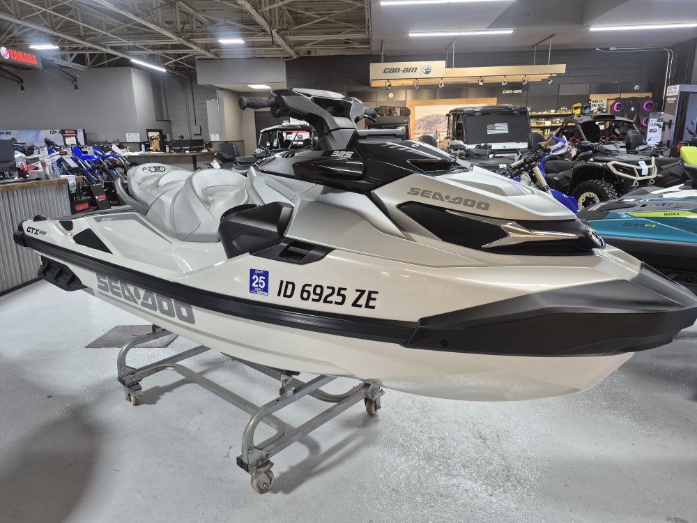 2025 Sea-Doo GTX 325 LIMITED with audio