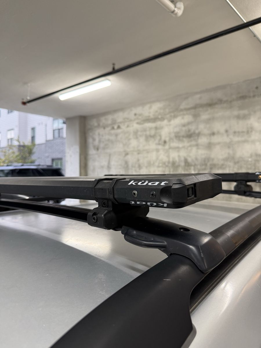 Küat Ski and Snowboard Roof Rack