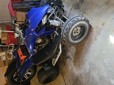 2004 Yamaha yfz450 with paddles.