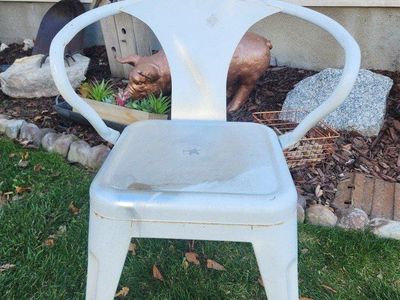 Children's metal desk chair