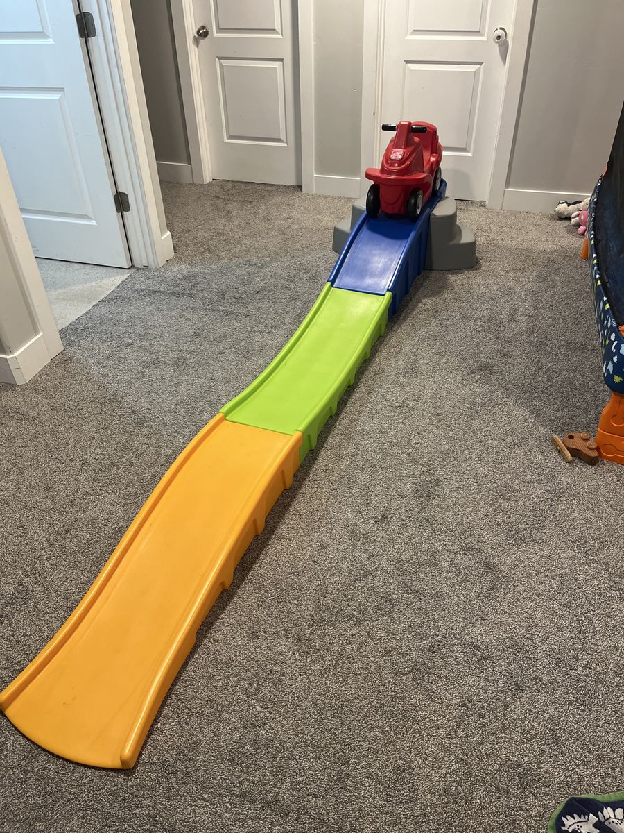 Step2 Up & Down Roller Coaster Ride-On Toy for Toddlers and Kids, Red Car Included