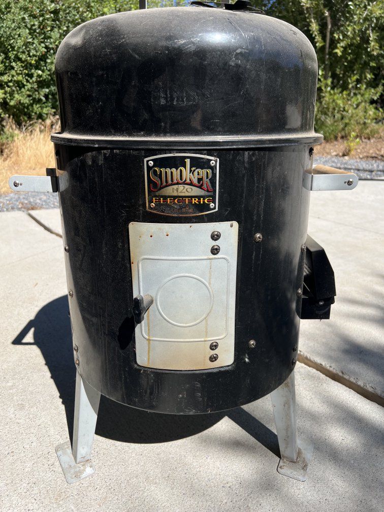 Smoker H2O Electric Smoker with Wood Chips & Cures - Used Electric Smoker for Outdoor Cooking