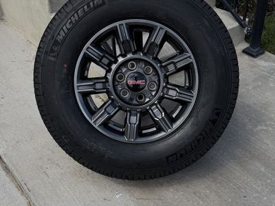 GMC Sierra 1500 AT4x Rims and Tires 275/70R18 Michelin LTX AT2