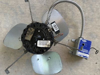 Master Flow attic fan with working motor