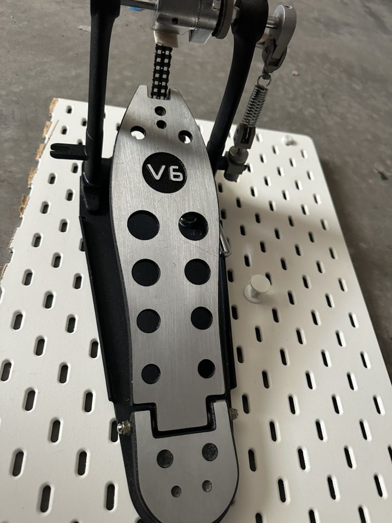 V6 Drum Bass Pedal