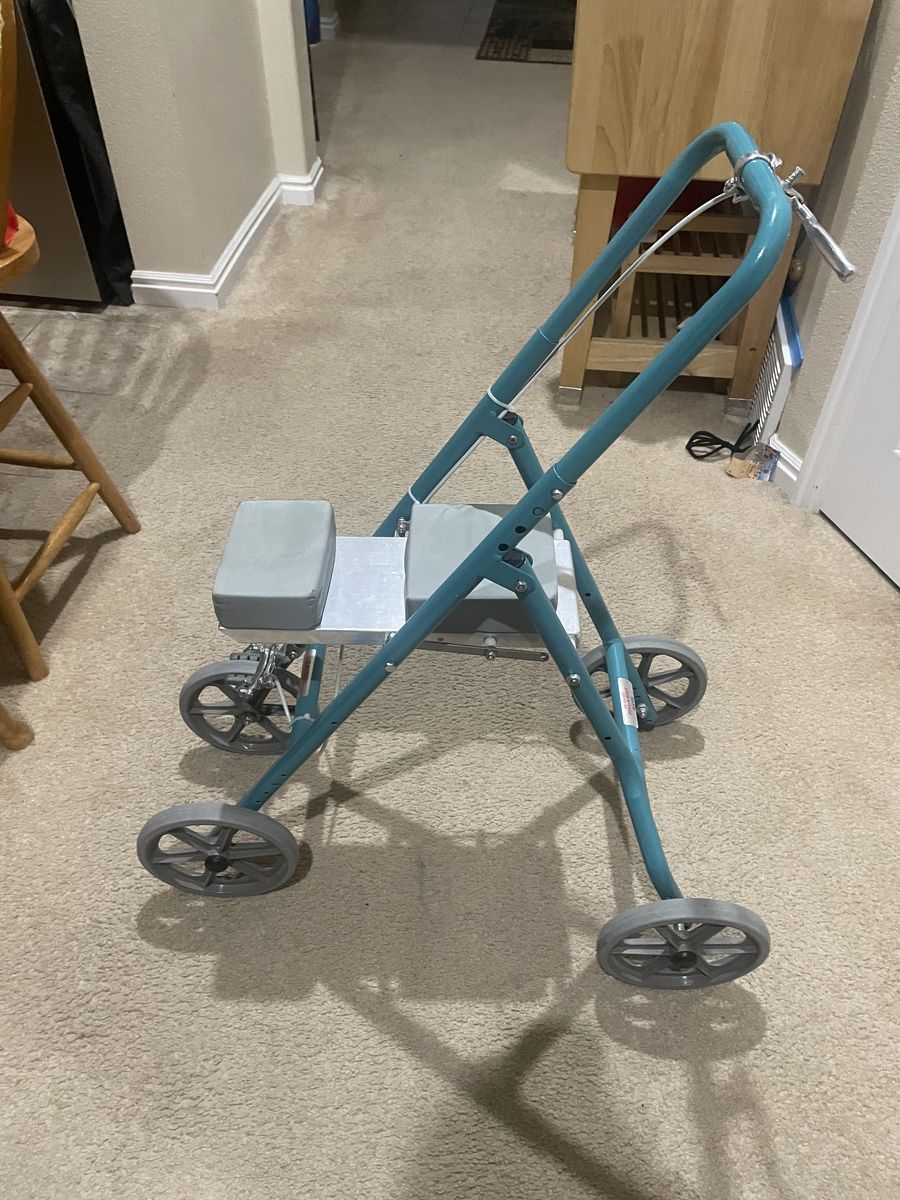 Knee Scooter