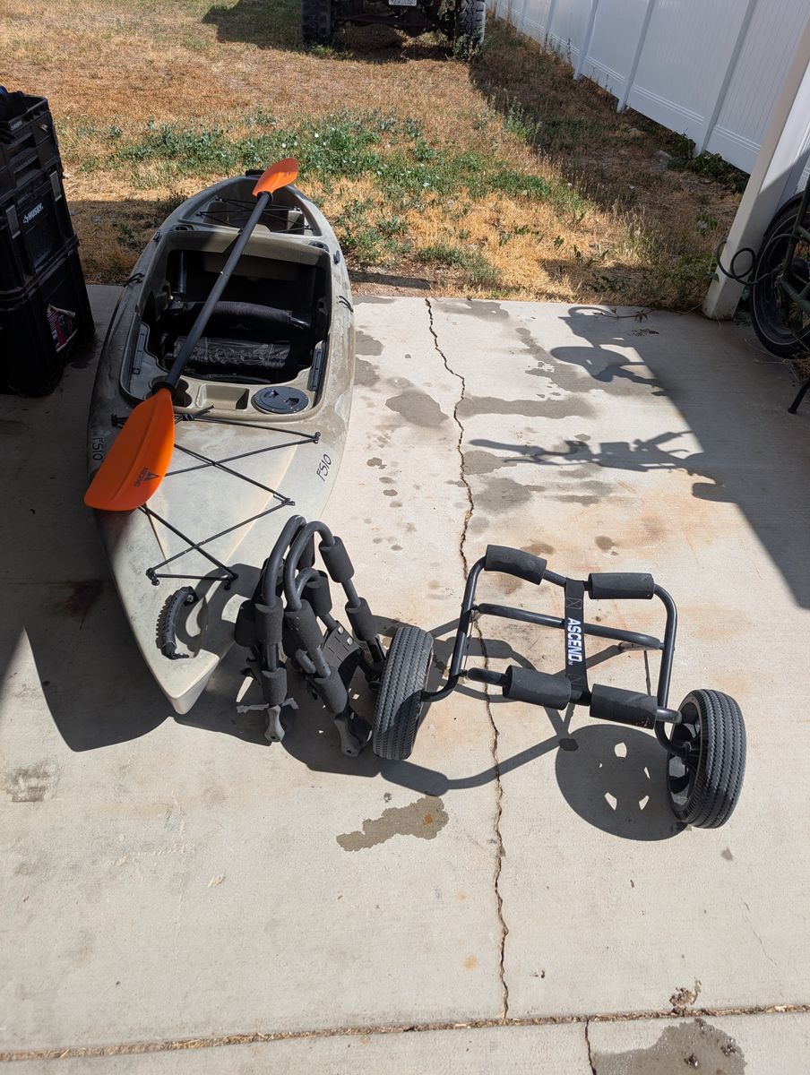 Kayak with paddle, caddy, Folding Jrack
