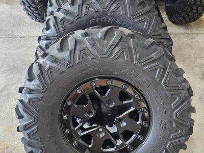 Can Am tires and rim set