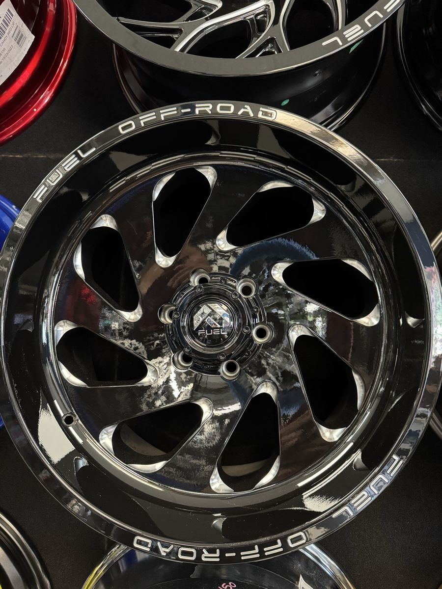 FUEL Off-Road 20x10 glossy black/milled lug pattern 6x139.7 BRAND NEW SET OF 4 WHEELS