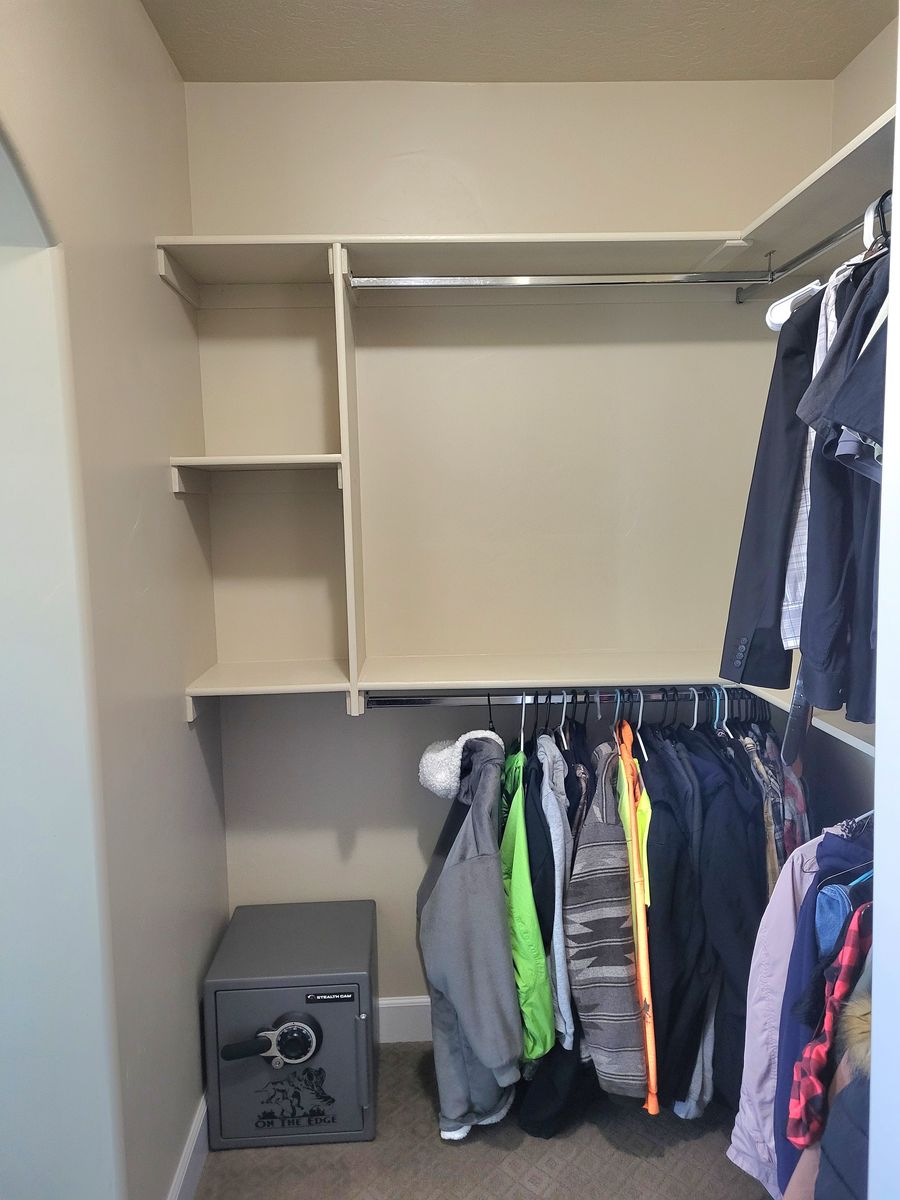 Main image 19