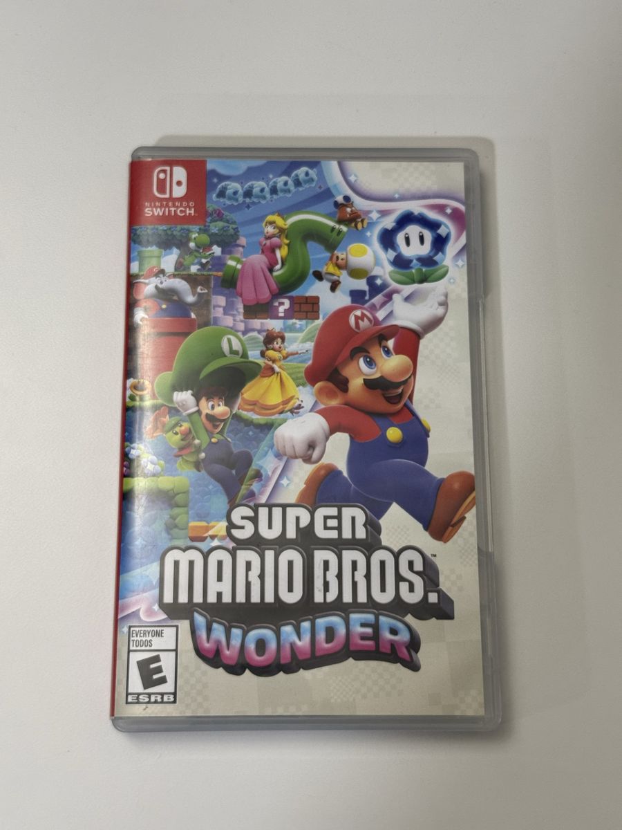 Nintendo Switch Game / Super Mario Bros Wonder