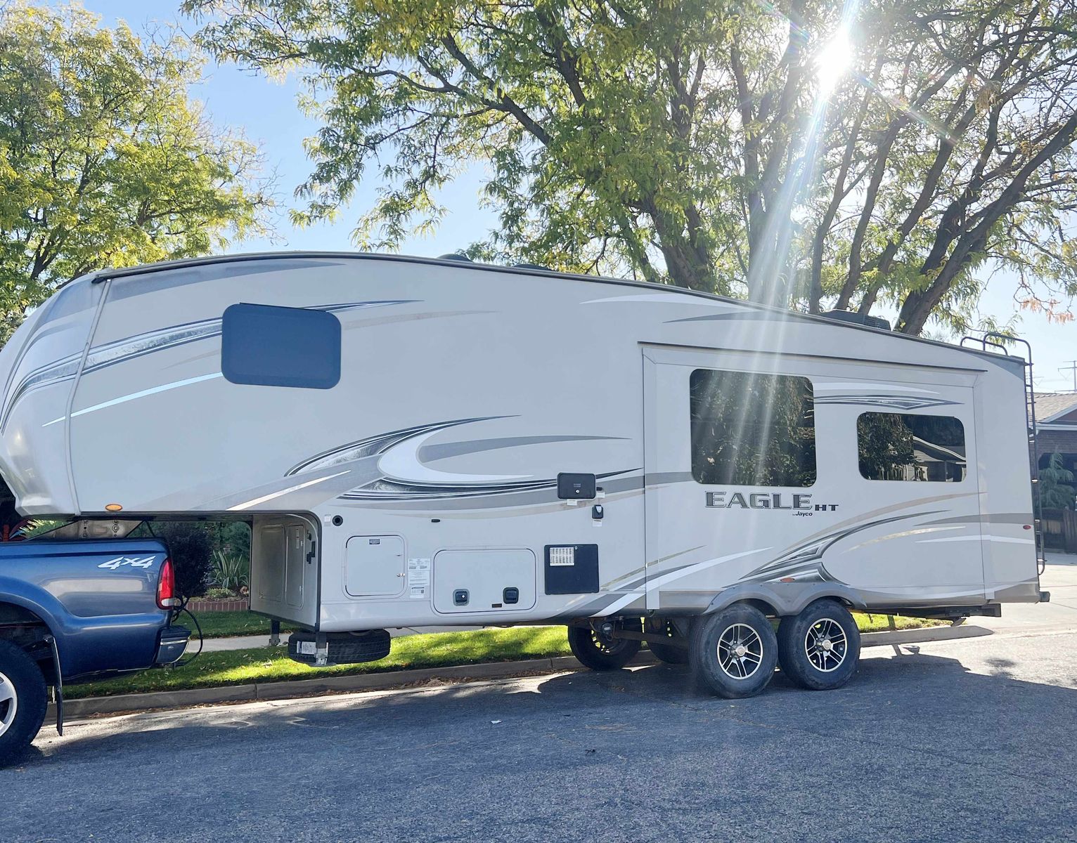 2017 Jayco Eagle HT 26.5RLS Travel Trailer Fifth Wheel